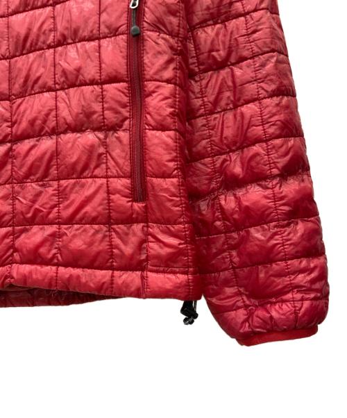 THE NORTH FACE（ザ ノース フェイス）THE NORTH FACE (ザ ノース フェイス) 中綿ジャケット レッド サイズ:Mの古着・服飾アイテム