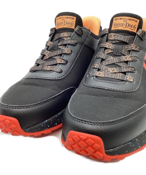 SKECHERS（スケッチャーズ）SKECHERS (スケッチャーズ) SNOOP DOGG (スヌープドッグ) SKECHERS　Snoop Dogg　Frenzy Snoop Frenz Evader　スニーカー ブラック×オレンジ サイズ:26ｃｍの古着・服飾アイテム