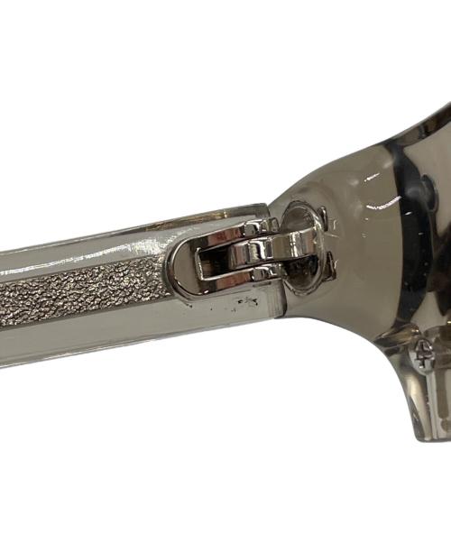 UNCROWD（アンクラウド）UNCROWD (アンクラウド) サングラス グレー×ゴールドの古着・服飾アイテム