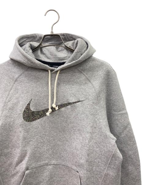 NIKE（ナイキ）NIKE (ナイキ) NSW TECH HOODIE PULL OVER グレー サイズ:Mの古着・服飾アイテム