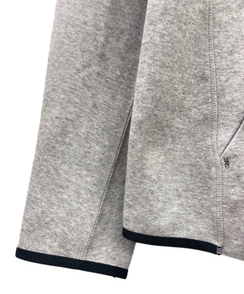 NIKE（ナイキ）NIKE (ナイキ) NSW TECH HOODIE PULL OVER グレー サイズ:Mの古着・服飾アイテム