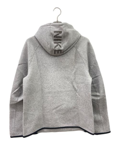 NIKE（ナイキ）NIKE (ナイキ) NSW TECH HOODIE PULL OVER グレー サイズ:Mの古着・服飾アイテム