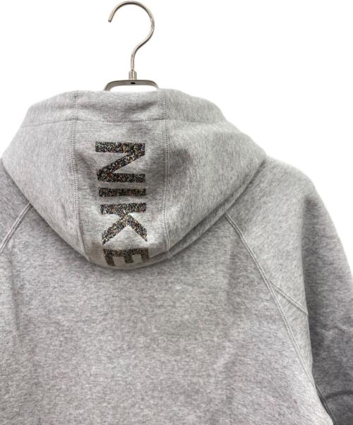 NIKE（ナイキ）NIKE (ナイキ) NSW TECH HOODIE PULL OVER グレー サイズ:Mの古着・服飾アイテム