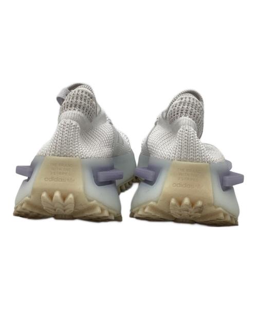 adidas（アディダス）adidas (アディダス) adidas　スニーカー ホワイト×パープル サイズ:26ｃｍの古着・服飾アイテム