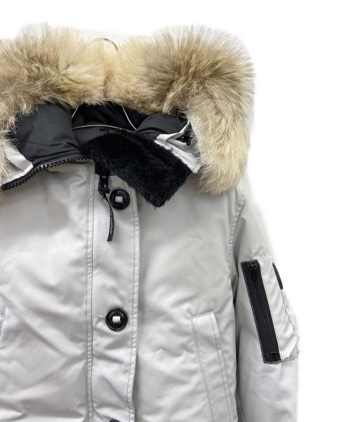 CANADA GOOSE（カナダグース）CANADA GOOSE (カナダグース) ダウンジャケット グレー サイズ:Mの古着・服飾アイテム