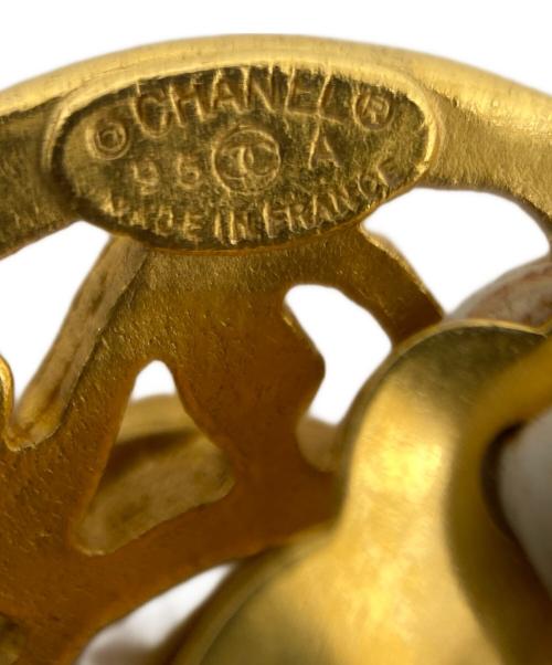 CHANEL（シャネル）CHANEL (シャネル) ココマークイヤリング ゴールドカラーの古着・服飾アイテム