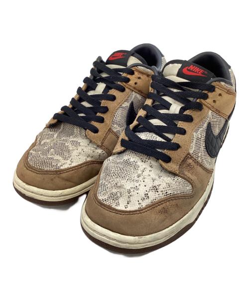 NIKE（ナイキ）NIKE (ナイキ) スニーカー ベージュ×ブラウン サイズ:26.5ｃｍの古着・服飾アイテム