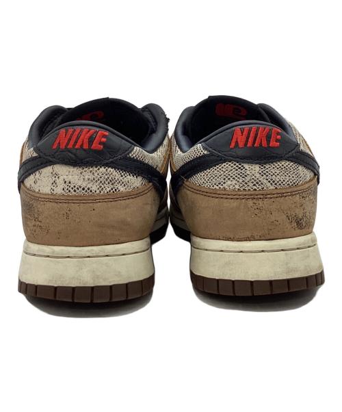 NIKE（ナイキ）NIKE (ナイキ) スニーカー ベージュ×ブラウン サイズ:26.5ｃｍの古着・服飾アイテム