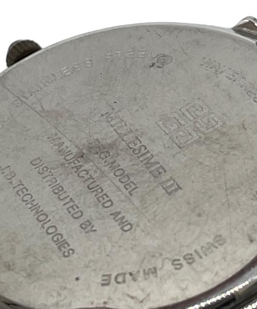 GIVENCHY（ジバンシィ）GIVENCHY (ジバンシィ) 腕時計 ゴールドの古着・服飾アイテム