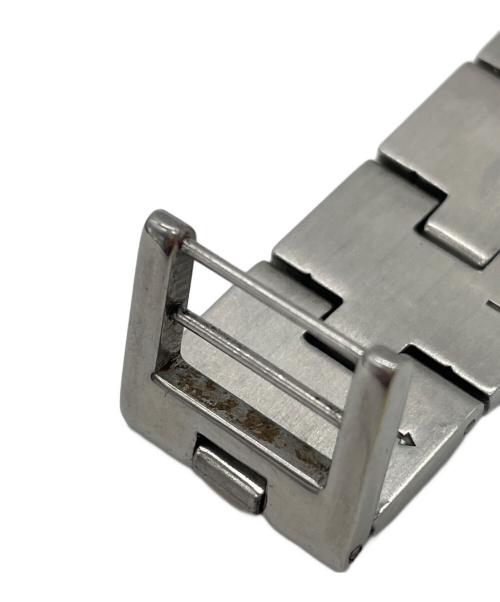 GIVENCHY（ジバンシィ）GIVENCHY (ジバンシィ) 腕時計 ゴールドの古着・服飾アイテム