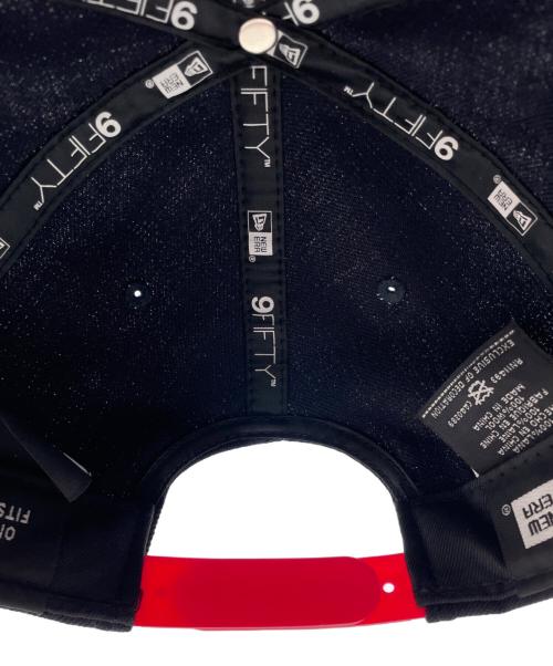 New Era（ニューエラ）New Era (ニューエラ) TMT (ティーエムティー) キャップ ブラック×レッドの古着・服飾アイテム