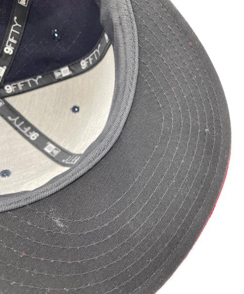 New Era（ニューエラ）New Era (ニューエラ) TMT (ティーエムティー) キャップ ブラック×レッドの古着・服飾アイテム