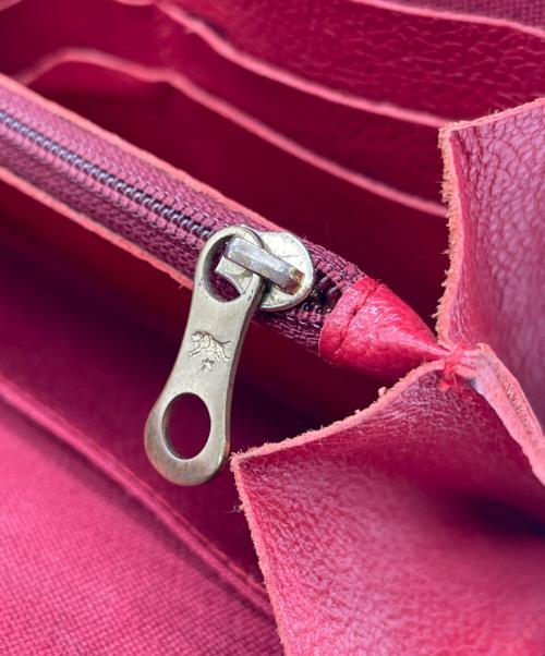 IL BISONTE（イル ビゾンテ）IL BISONTE (イル ビゾンテ) 長財布 レッドの古着・服飾アイテム