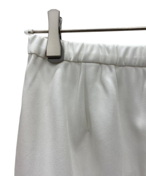 LE PHIL（ル フィル）LE PHIL (ル フィル) スリットパンツ ホワイト サイズ:１の古着・服飾アイテム