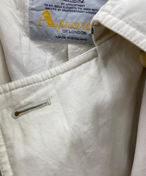 Aquascutum（アクアスキュータム）Aquascutum (アクアスキュータム) トレンチコート ホワイト サイズ:不明の古着・服飾アイテム