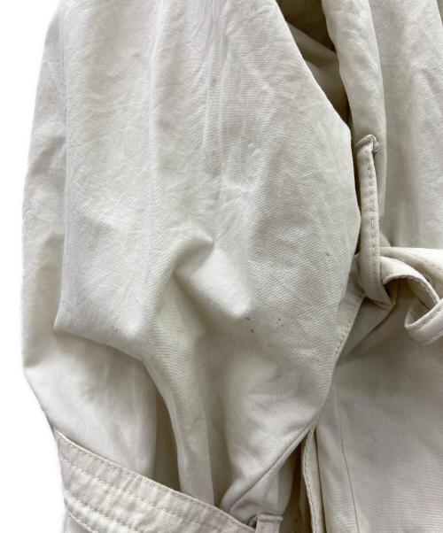 Aquascutum（アクアスキュータム）Aquascutum (アクアスキュータム) トレンチコート ホワイト サイズ:不明の古着・服飾アイテム