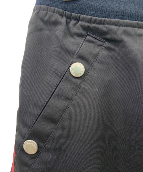 BURBERRY BLACK LABEL（バーバリーブラックレーベル）BURBERRY BLACK LABEL (バーバリーブラックレーベル) ハーフパンツ ブラック×レッド サイズ:82cmの古着・服飾アイテム