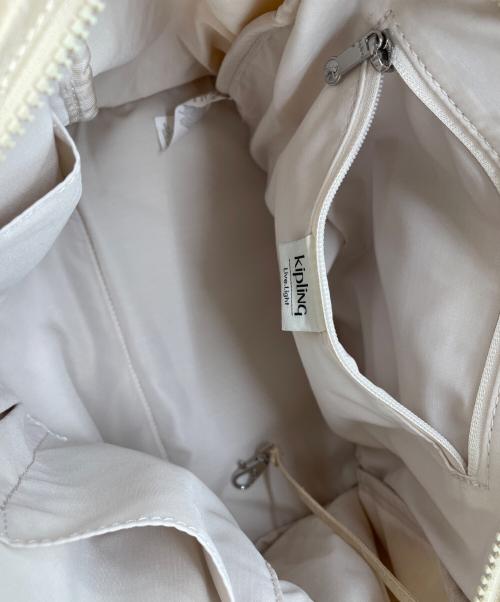 Kipling（キプリング）Kipling (キプリング) 2WAYショルダーバッグ ベージュの古着・服飾アイテム