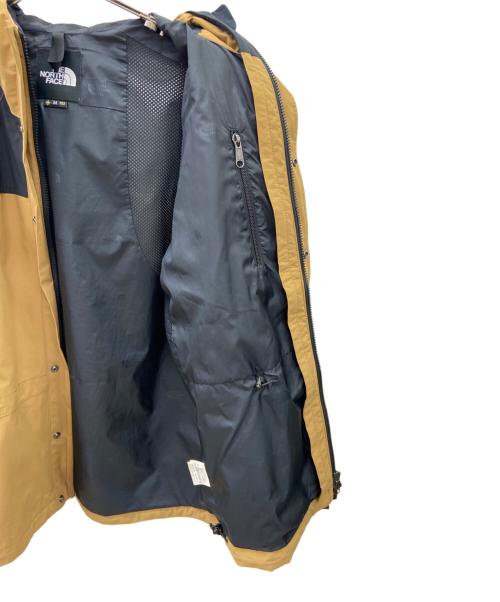 THE NORTH FACE（ザ ノース フェイス）THE NORTH FACE (ザ ノース フェイス) マウンテンライトジャケット ベージュ×ブラック サイズ:Mの古着・服飾アイテム