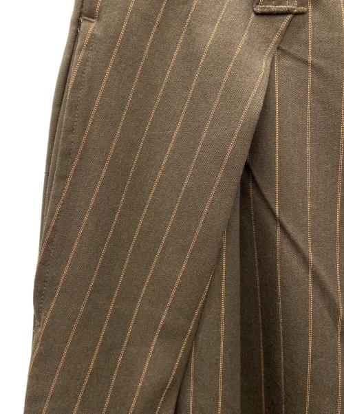soerte（ソエルテ）soerte (ソエルテ) soerte　タックパンツ ブラウン サイズ:SIZE　3の古着・服飾アイテム