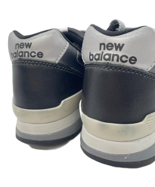 NEW BALANCE（ニューバランス）NEW BALANCE (ニューバランス) スニーカー ブラック×ホワイト サイズ:24.5cmの古着・服飾アイテム