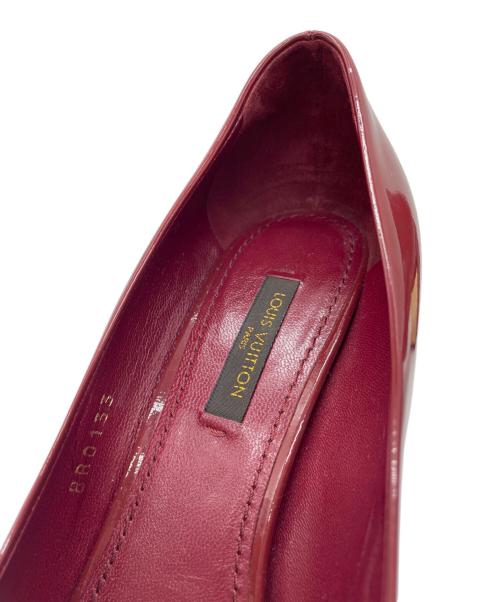 LOUIS VUITTON（ルイ ヴィトン）LOUIS VUITTON (ルイ ヴィトン) エナメルパンプス レッド×ゴールド サイズ:37 1/2の古着・服飾アイテム