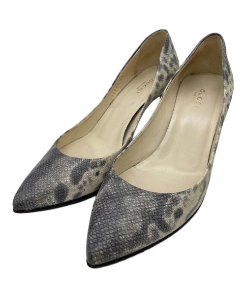 GUCCI（グッチ）GUCCI (グッチ) エンボスヒールパンプス ホワイト×グレー サイズ:37の古着・服飾アイテム