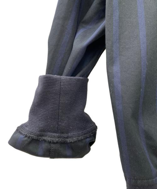 FRED PERRY（フレッドペリー）FRED PERRY (フレッドペリー) ハリントンジャケット ブラック×ネイビー サイズ:S 未使用品の古着・服飾アイテム