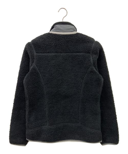 Patagonia（パタゴニア）Patagonia (パタゴニア) ウィメンズ・クラシック・レトロX・ジャケット ブラック×グレー サイズ:Sの古着・服飾アイテム