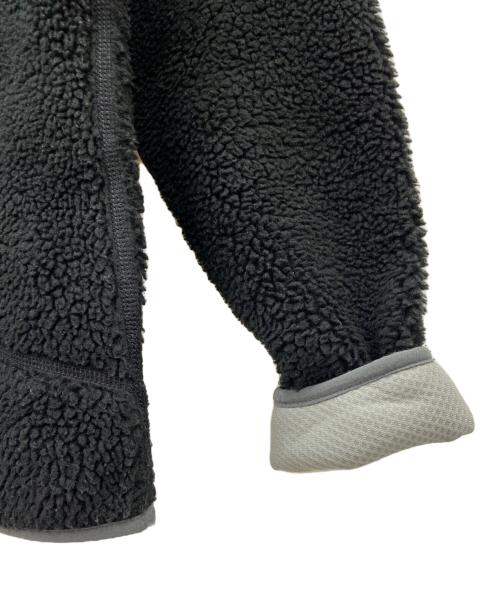 Patagonia（パタゴニア）Patagonia (パタゴニア) ウィメンズ・クラシック・レトロX・ジャケット ブラック×グレー サイズ:Sの古着・服飾アイテム