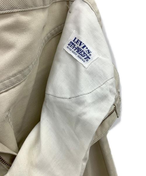 LEVI'S（リーバイス）LEVI'S (リーバイス) LEVI'S　チノパン　STA-PREST　ビッグE アイボリー サイズ:不明の古着・服飾アイテム