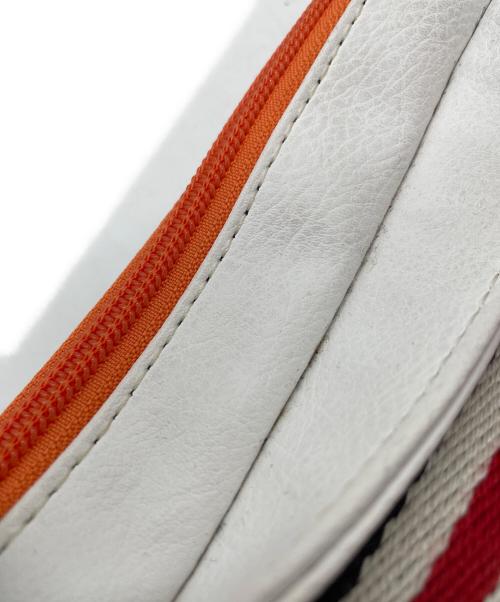 CASTELBAJAC（カステルバジャック）CASTELBAJAC (カステルバジャック) ショルダーバッグ ホワイト×ネイビーの古着・服飾アイテム