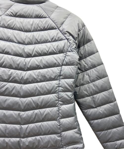 Columbia（コロンビア）Columbia (コロンビア) ウィメンズプラチナムターボダウンジャケット グレー サイズ:Sの古着・服飾アイテム