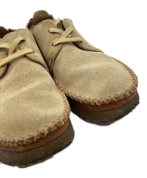 CLARKS（クラークス）CLARKS (クラークス) CLARKS　レザーシューズ ベージュ サイズ:25ｃｍの古着・服飾アイテム