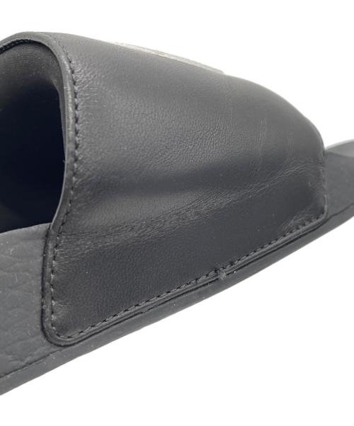 GUCCI（グッチ）GUCCI (グッチ) スライドサンダル ブラック×ホワイト サイズ:8の古着・服飾アイテム