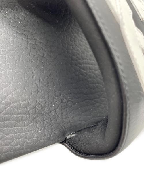 GUCCI（グッチ）GUCCI (グッチ) スライドサンダル ブラック×ホワイト サイズ:8の古着・服飾アイテム