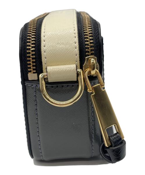 MARC JACOBS（マークジェイコブス）MARC JACOBS (マークジェイコブズ) ショルダーバッグ ブラック×ベージュの古着・服飾アイテム