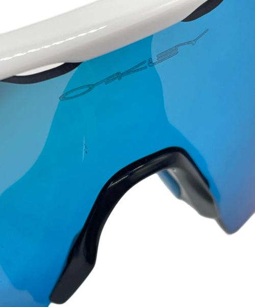 OAKLEY（オークリー）OAKLEY (オークリー) サングラス ホワイト×ブルーの古着・服飾アイテム