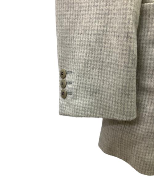 GIANNI VERSACE（ジャンニ・ヴェルサーチ）GIANNI VERSACE (ジャンニ・ヴェルサーチ) GIANNI VERSACE　2Bジャケット　裏地メデューサ イタリア製 90s ベージュ×グレー サイズ:52の古着・服飾アイテム