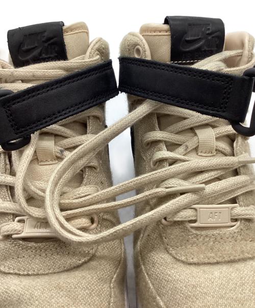 NIKE（ナイキ）NIKE (ナイキ) NIKE　AIR Force 1 '07 MID LTHR PRM　ハイカットスニーカー ベージュ×ブラック サイズ:24㎝の古着・服飾アイテム