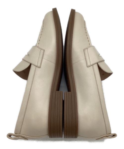 COLE HAAN（コールハーン）COLE HAAN (コールハーン) COLE HAAN　STASSI PENNY LOAFER ベージュ サイズ:5Bの古着・服飾アイテム