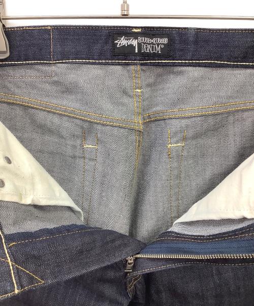 stussy（ステューシー）stussy (ステューシー) stussy　デニムパンツ　ROUGH＆RUGGED インディゴ サイズ:SIZE 76cm (W30)の古着・服飾アイテム