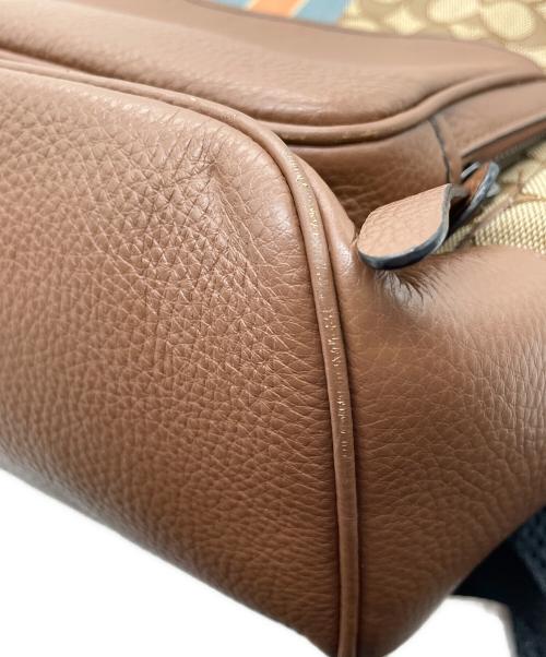 COACH（コーチ）COACH (コーチ) COACH　シグネチャー　リュック ブラウンの古着・服飾アイテム