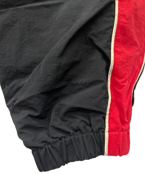 FUBU（フブ）FUBU (フブ) ナイロンパンツ レッド×ブラック サイズ:ｌの古着・服飾アイテム