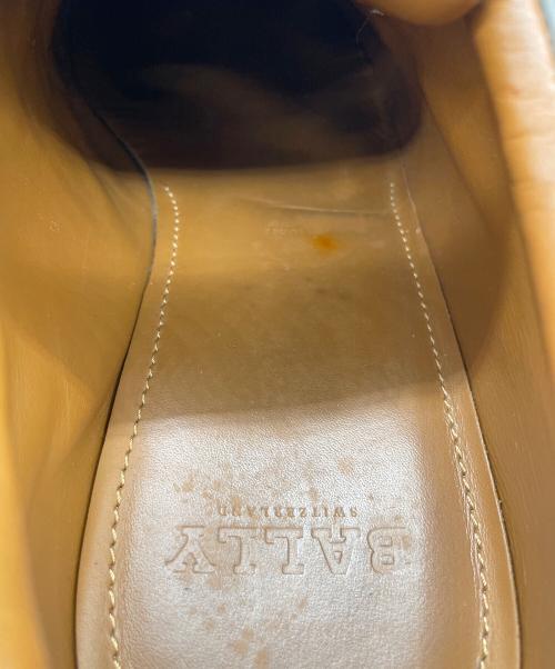 BALLY（バリー）BALLY (バリー) BALLY  FRENZ-NU-RA  レザースニーカー ベージュ×レッド サイズ:10 1/2の古着・服飾アイテム