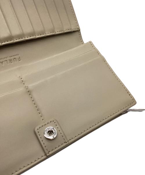 FURLA（フルラ）FURLA (フルラ) FURLA　長財布 ベージュの古着・服飾アイテム