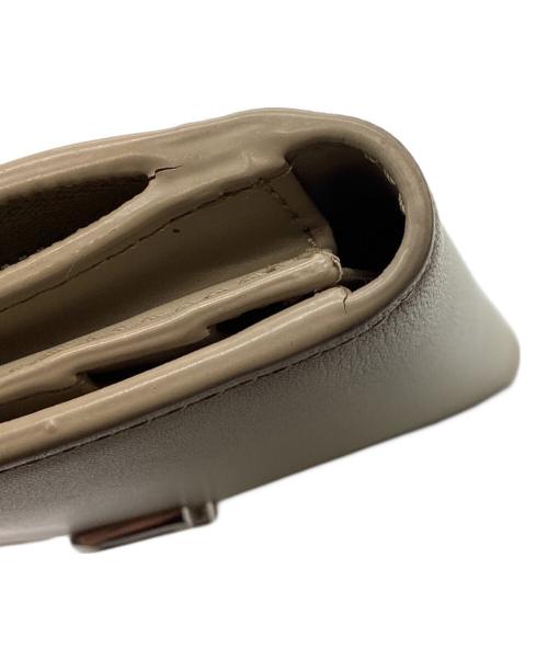 FURLA（フルラ）FURLA (フルラ) FURLA　長財布 ベージュの古着・服飾アイテム