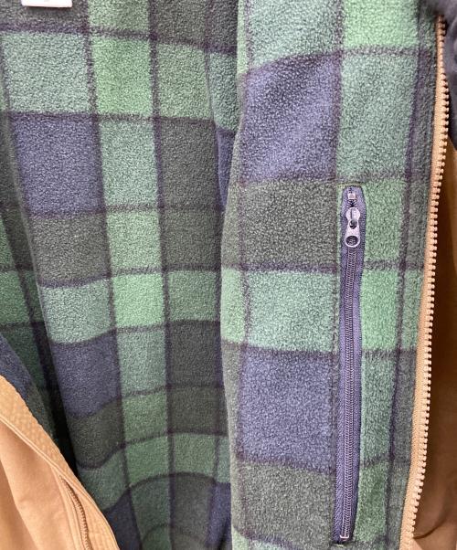 Columbia（コロンビア）Columbia (コロンビア) ロマビスタ ジャケット ベージュ×グリーン サイズ:Mの古着・服飾アイテム