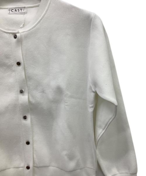 CAST:（キャスト）CAST： (キャスト) 厚手カーディガン ホワイト サイズ:M 未使用品の古着・服飾アイテム