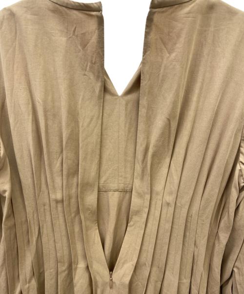 SALON（サロン）SALON (サロン) 長袖ワンピース ベージュ サイズ:FREE 未使用品の古着・服飾アイテム